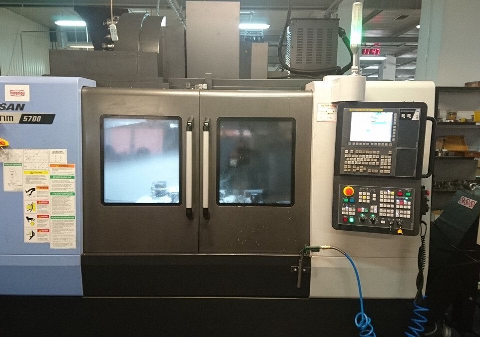 CENTRUM FREZARSKIE DOOSAN DNM 5700